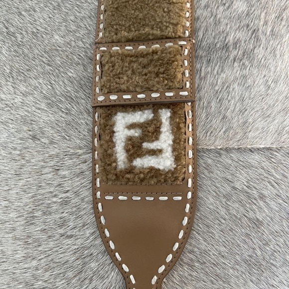 FENDI PURSE HANDBAG SHOULDER STRAP - Picture 4 of 11